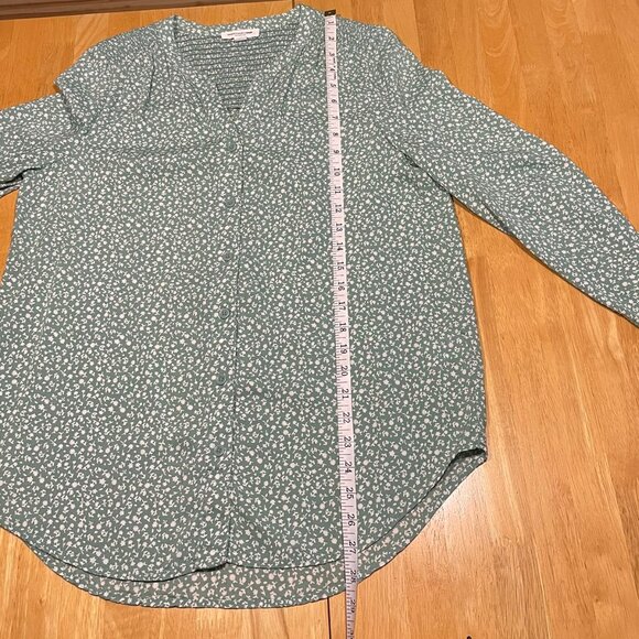 BeachLunchLounge Button Down Shirt Blouse Seafoam Green White Women Medium FLAW - Picture 11 of 13